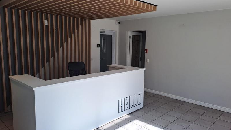 To Let commercial Property for Rent in Newton Park Eastern Cape
